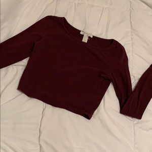 burgundy long sleeve crop top